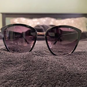 Women’s sunglasses